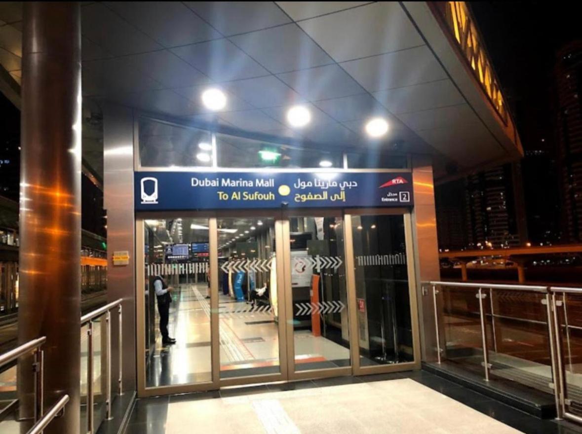 Dubai Marina Larivera Bagian luar foto