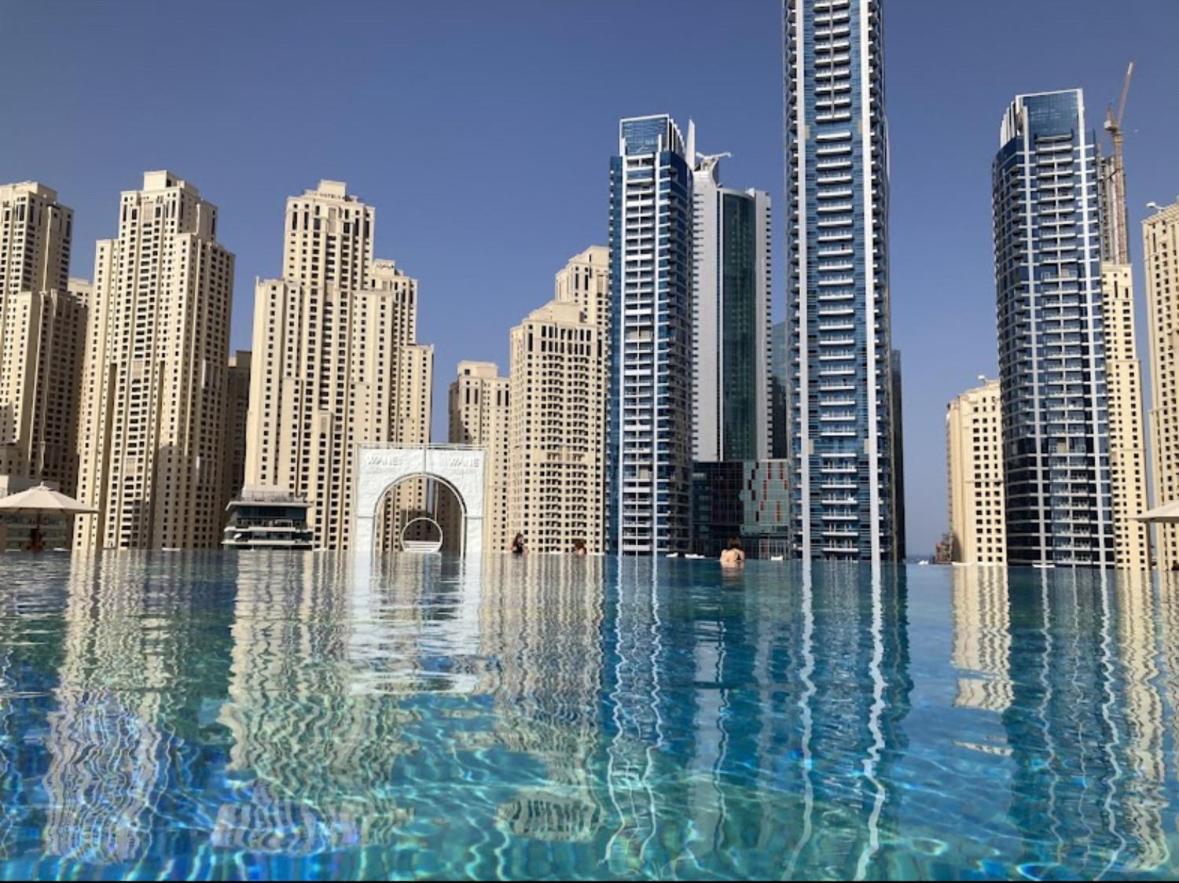 Dubai Marina Larivera Bagian luar foto